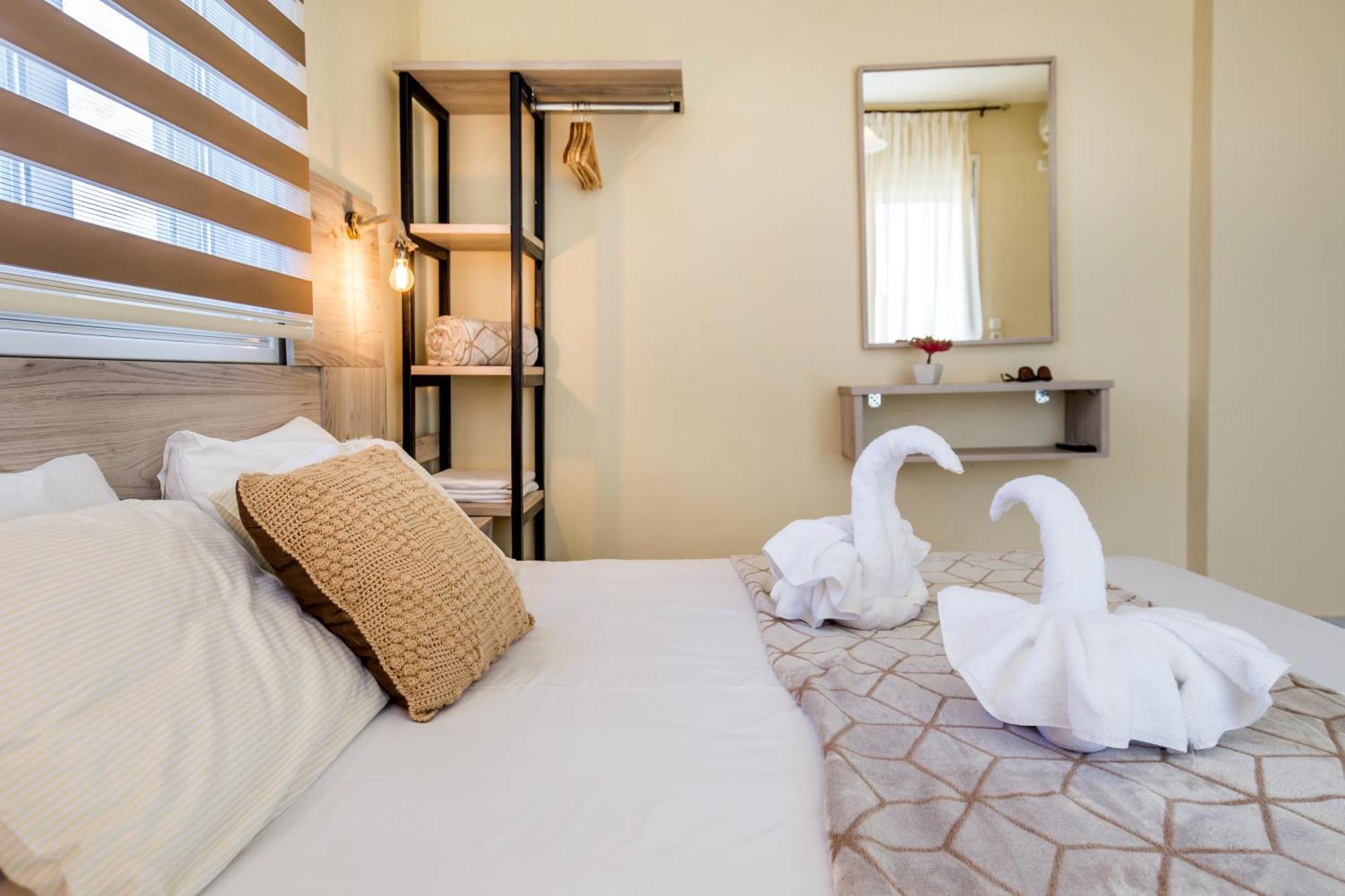 פוטוס Ianos Apartments מראה חיצוני תמונה